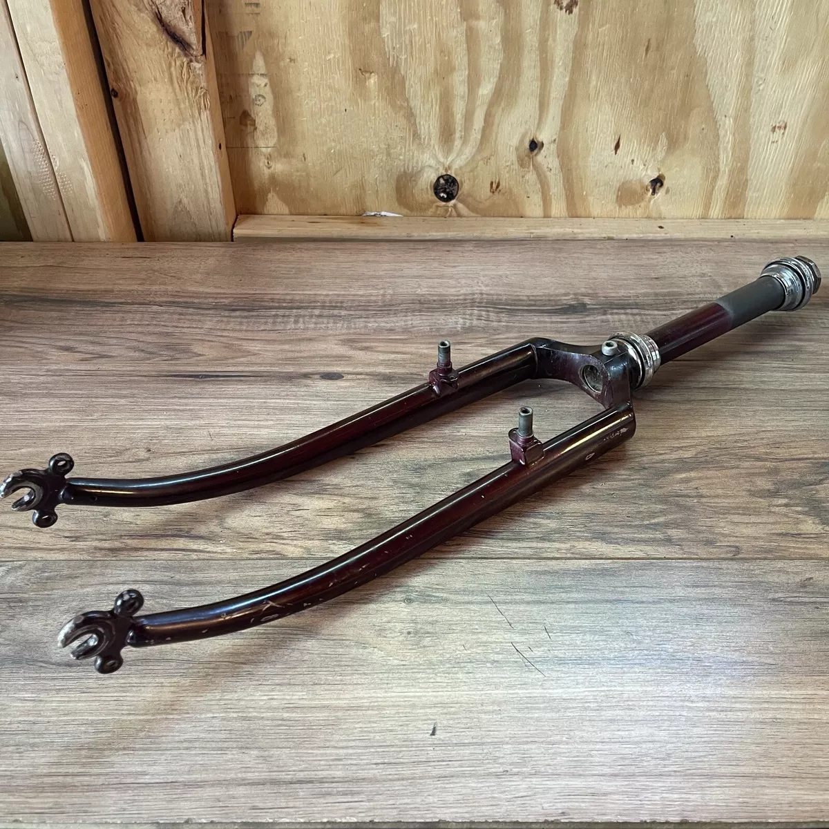 Vintage 1983 1 inch 1 Threaded Wide Lugged Crown 26 MTB Fork