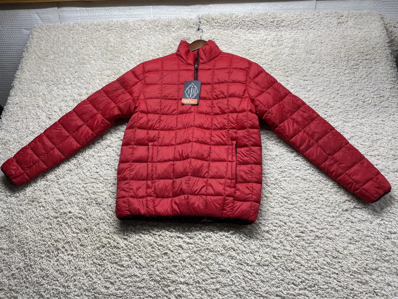 St. John’s Bay Men’s S Water Resistant Lightweight Packable Puffer Jacket NEW