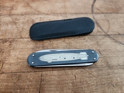 Vintage OLBERTZ SOLINGEN ROSTFREI Hindenburg Airship D-LZ 129 pocket knife
