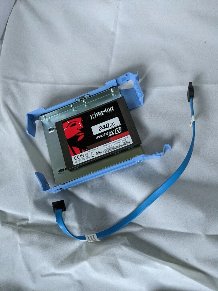 Kingston SSDNow V300 240GB,Internal,6.35 cm (2.5") (SV300S37A/240G) Internal SSD - Image 1 of 1