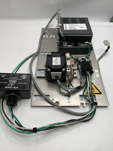 Alimentatore magnetico Autocontrol PSU-0262-01D con protezione da sovratensioni e interruttore - Foto 6 di 7