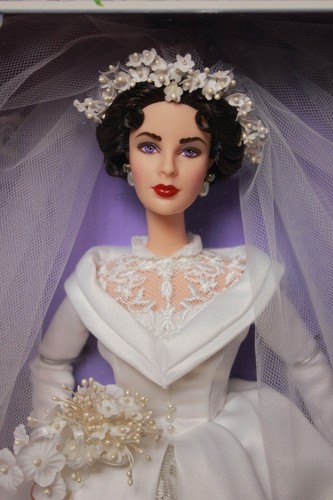 Mattel Barbie "Father of the Bride" Elizabeth Taylor 12" doll NRFB - Picture 2 of 7
