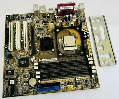 Asus P4S533-MX REV:2.00 Sockel 478 (LGA478) 3 x PCI Mainboard & I/O Platte