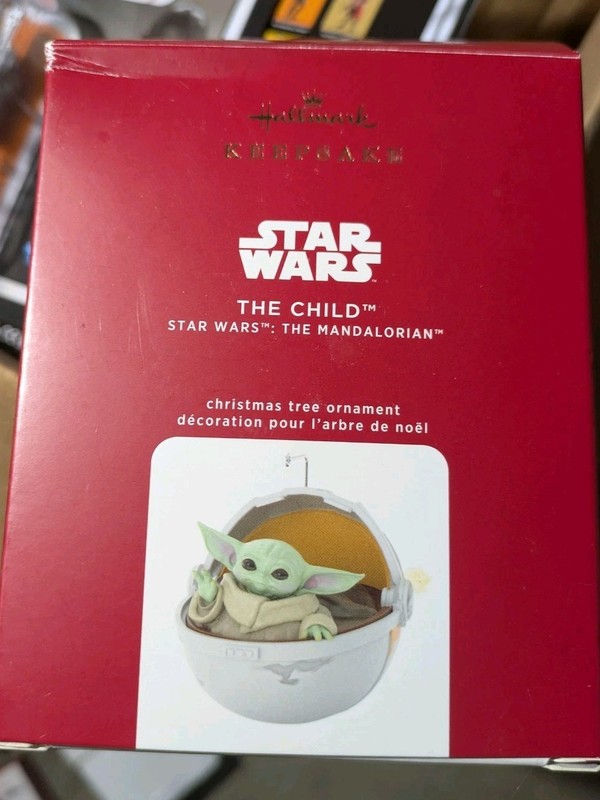 2020 Hallmark Keepsake Star Wars (The Mandalorian): The Child Ornament w/ Box