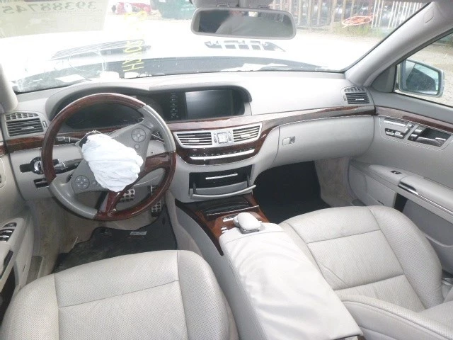 Caja de fusibles motor 216 tipo CL550 compatible con 09-14 MERCEDES CLASE CL 1593718 Foto 2 de 4