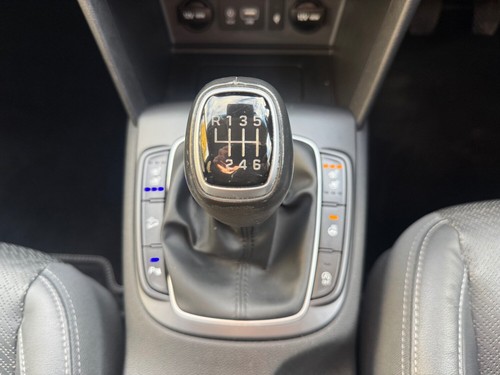 2018 Hyundai KONA 1.0T GDi Blue Drive Premium SE 5dr HATCHBACK Petrol Manual - Picture 17 of 19