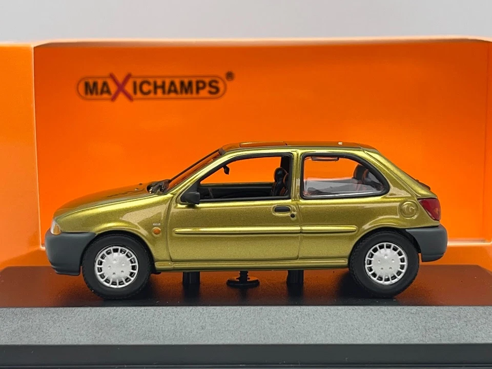 Ford Fiesta Mk1 1995 Metallic Gold 1/43 Diecast Model Car Minichamps Maxichamps - Image 4 of 4