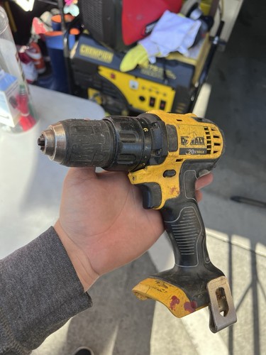DeWalt DCD780 20v 1/2" (13mm) Cordless Drill Driver TOOL ONLY (CP1097787) - Picture 2 of 11