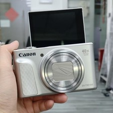 Canon PowerShot SX730 HS 20.3 MP W/40x Optical Zoom 3" Tilt LCD Digital Camera