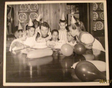 AUDIE MURPHY:ACTOR (ORIG,RARE UNSEEN CANDID PHOTO) CLASSIC