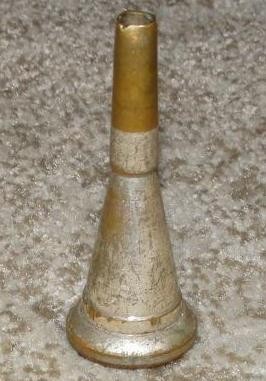 VINTAGE BRASS FRENCH HORN MOUTHPIECE, NO MANUFACTURERS MARK