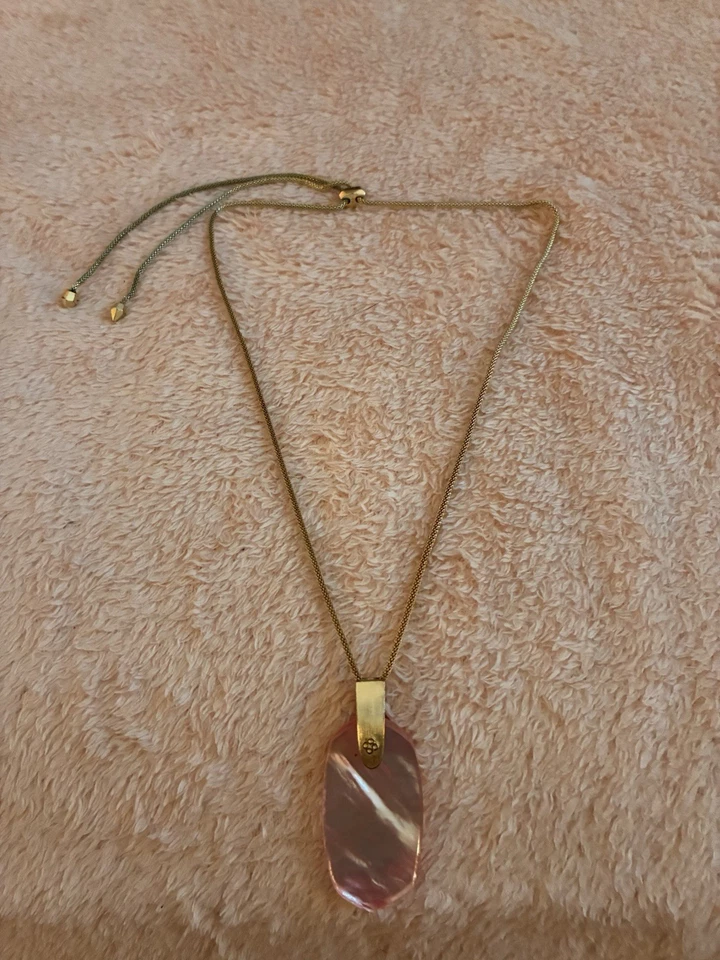 Ожерелье позолоченное Kendra Scott Rae перламутровая подвеска 14 карат 32 дюйма - Изображение 4 из 4