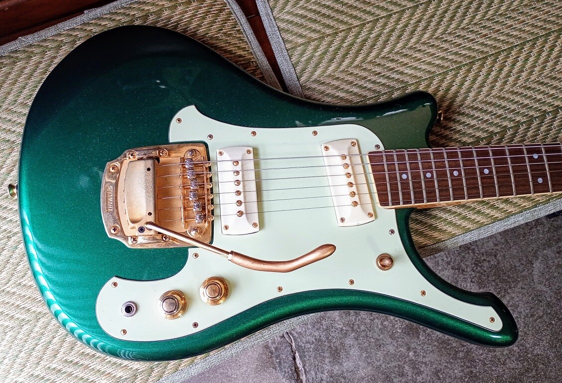 Electric Guitar Yamaha SGV 700 Green Modified Custom Pickup