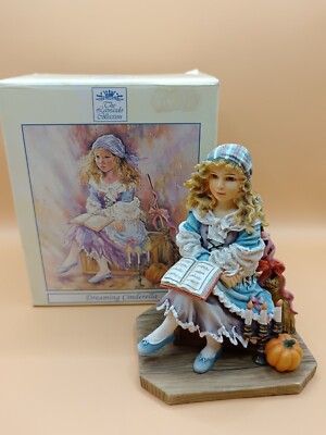 The Leonardo Collection Figurine ''Dreaming Cinderella '' By Christine Haworth 