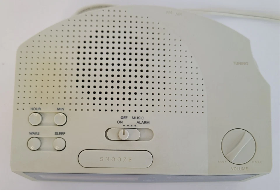 Vintage General Electric 7-4812A Beige Digital AM/FM Alarm Clock Radio Works - Image 4 of 4