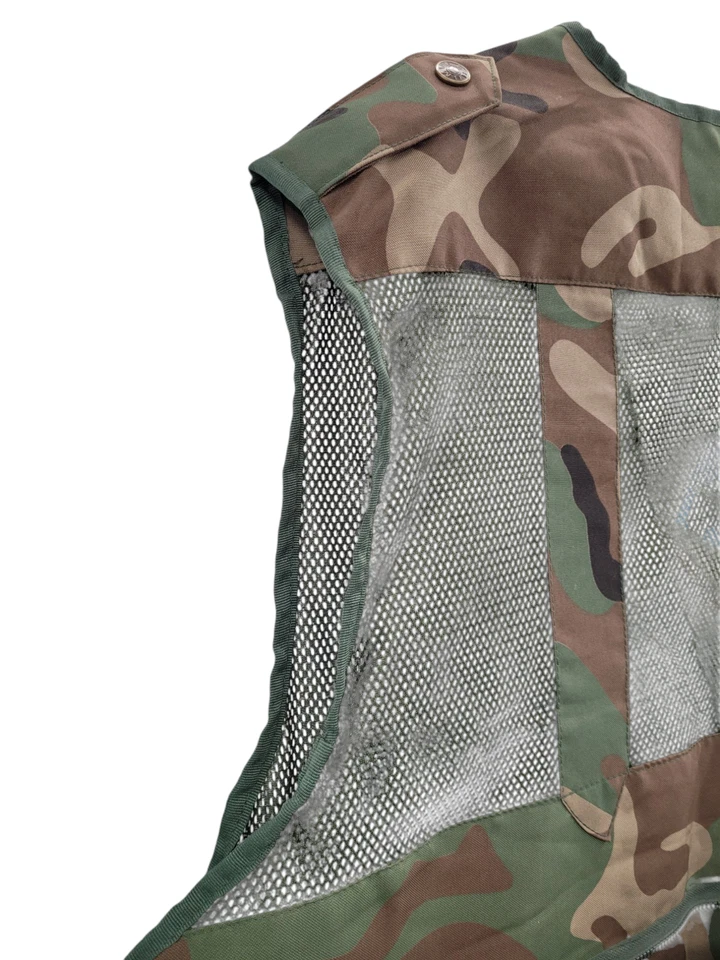 Men's Humvee Campco Woodland Camo Safari Hunting Fishing Photo Vest Sz XXL - Image 4 of 4