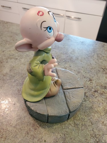Vintage Markrita Disney DOPEY 7" Figurine with Hidden Compartment & Pin - Picture 6 of 11