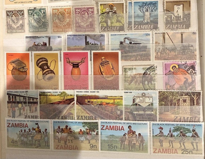 Northern Rhodesia / Zambia Stamps Accumulation 27 Used and Mint. See Scans