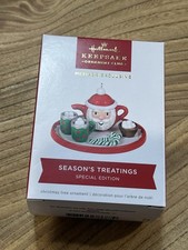 2022 HALLMARK KEEPSAKE ORNAMENT SEASON'S TREATINGS MEMBER EXCLUSIVE LIMITED--NEW