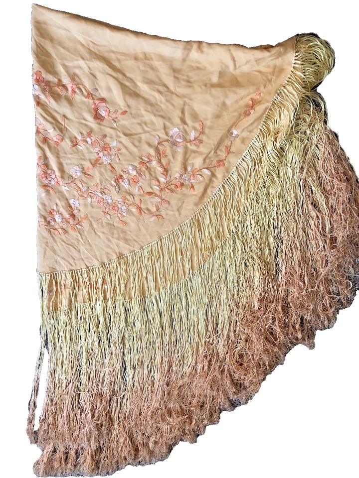 Antigua bufanda de piano victoriana de seda con flecos chal amarillo rosa floral bordado Foto 2 de 4
