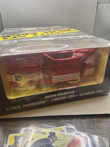 American Muscle Custom Shop Die Cast Activity Set 1:24 Scale Value New 57 Chevy - Picture 7 of 10