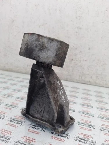 AUDI A4 Avant 8ED, B7 Getriebehalter 8D0399113AB 1.90 Diesel 2003 31461790