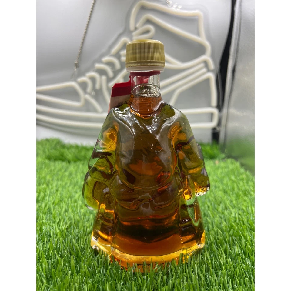 Turkey Hill Maple Syrup Glass Bottle Collectible Souvenir Canada No 1 Light - Image 3 of 4