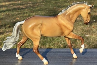 Breyer Breyerfest 2024 Palomino True north Miss Independent