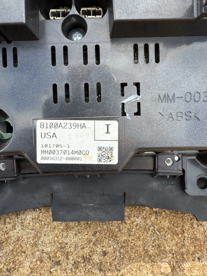 2006-2007 三菱 Eclipse 速度计仪表盘原始设备制造商 — 第 3/4 张图片