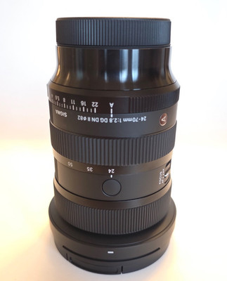 Sigma 24-70MM F2.8 DG DN II ART Lens L Mount + hood + case