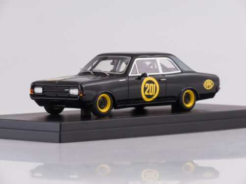 BOS MODELS BOS021 # OPEL Kapitän Limousine Baujahr 1956 " blau-weiß " 1