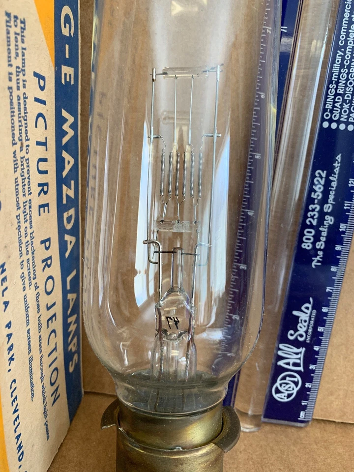 GE MAZDA LAMP 1MT20P 1000W 120V FOR PICTURE PROJECTION - Image 4 of 4
