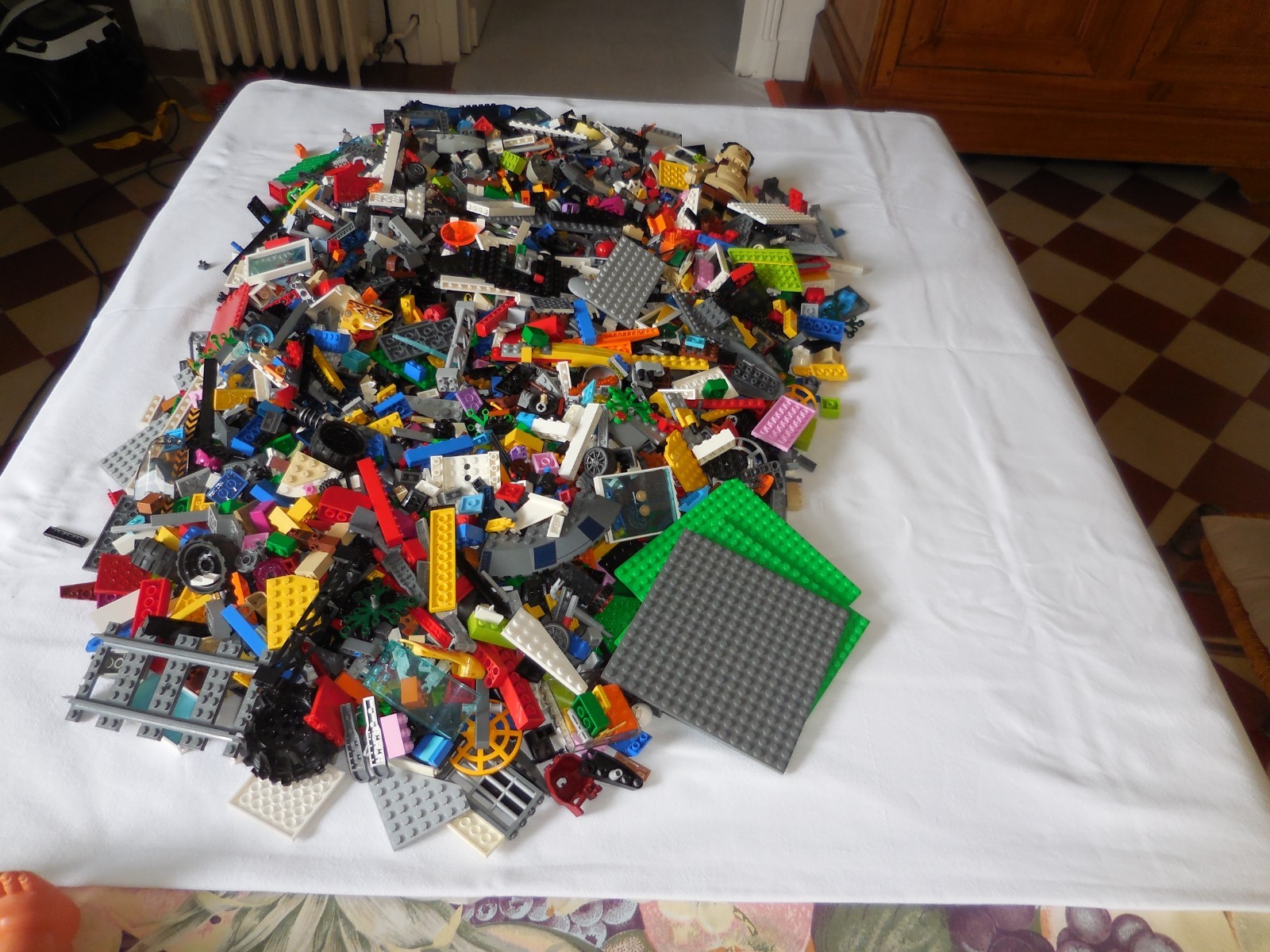 LEGO GROS LOT DE PIECES EN VRAC 5,6 KGS 5