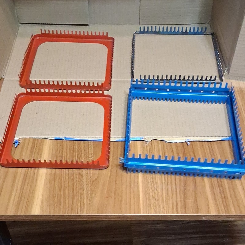 Looped Loom Hand Looms Lot of 4 Tabletop Rug, 1-Shaft + Giant Pak 400 Loops