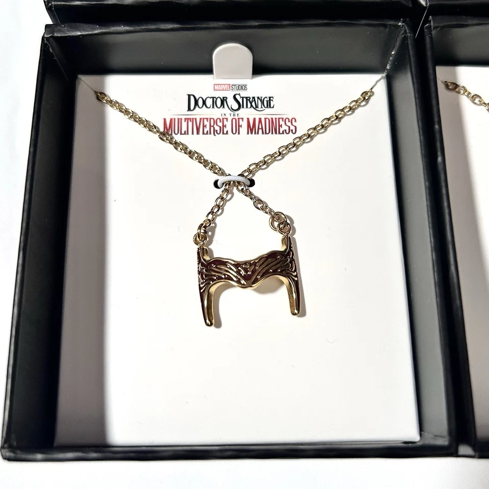 Lote de 4 colares Marvel novos na caixa - Imagem 3 de 4