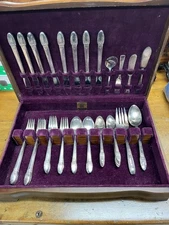 Rogers Brothers Silverware 1847 Antique Piece Stainless Steel Silverware Set