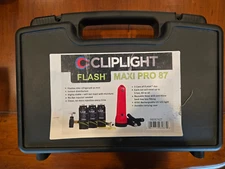 DiversiTech Cliplight MaxiPro 87 UV Dye Kit Maxi Pro LED Flashlight/Hose/Charger