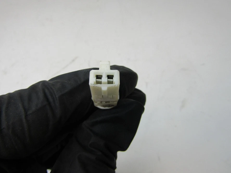 Door Wiring Camry 1998 TOYOTA Left Driver Rear Back Connector Cable OEM - Imagem 4 de 4