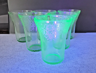 Vintage Hazel Atlas Green Florentine Depression Uranium Juice Tumblers Set Of 6