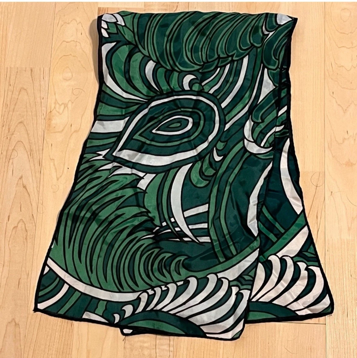 Vintage? Green & White Scarf Wrap Leaf Nature Tree 35.5x10 Jungle Handkerchief