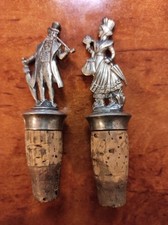 2 Stück WMF Marke Punze WMF und Vogel Zierkorken eleganter Herr und feine Dame 