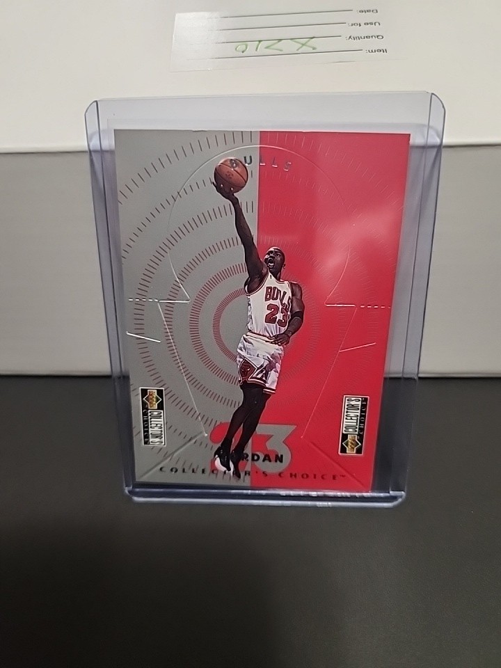 1997-98 Upper Deck Collector's Choice - Nba Miniatures Michael Jordan #M30