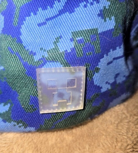 Lacoste x Minecraft Kids Creeper Camo Hat - Organic Cotton (Size 2-5Y) new w/tag thumbnail 2