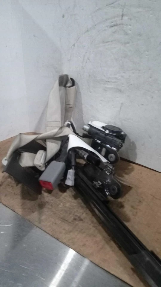 Cinturón de seguridad delantero cubo asiento doble cabina 4 puertas pasajero se adapta 05-15 TACOMA 467765 Foto 2 de 4