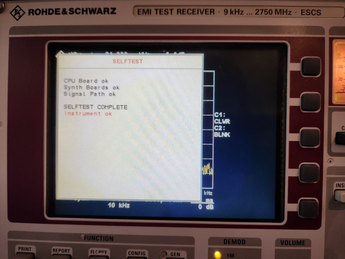 Rohde & Schwarz ESCS 30 Emi Test Receiver 9KHz 2750 MHz Rohde & Schwarz ESCS 30 Emi Test Receiver 9KHz 2750 MHz