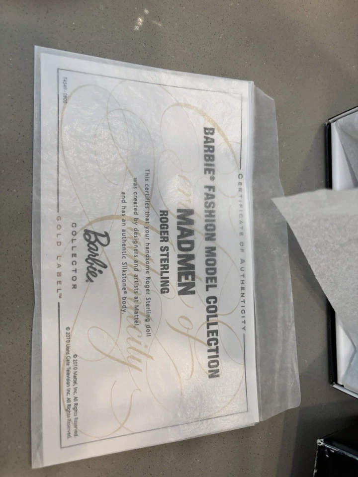 Barbie Silkstone Mad Men Roger Sterling Doll Gold Label Mattel T4549 2010 NRFB Foto 3 de 4