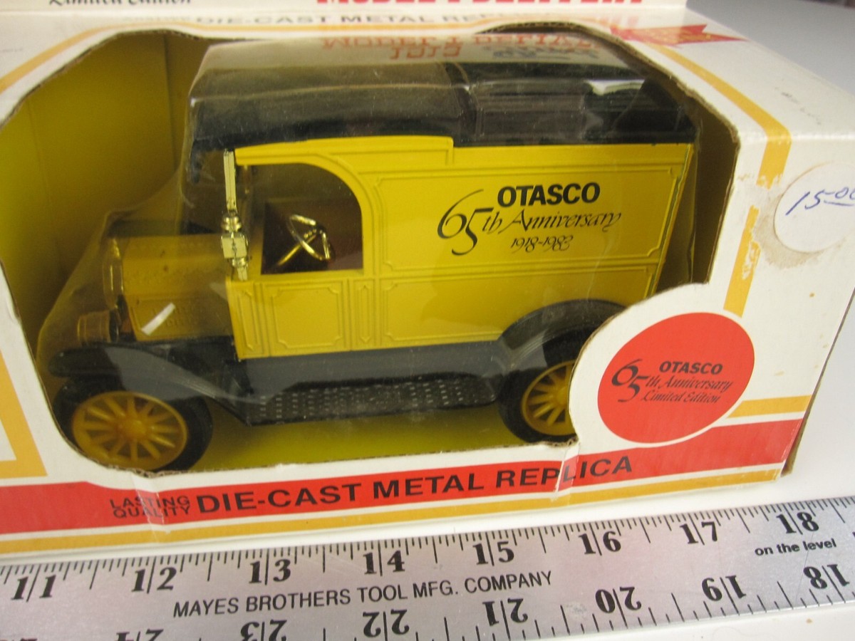 Vintage ERTL 1913 Ford Model T Delivery OTASCO 65th Ann