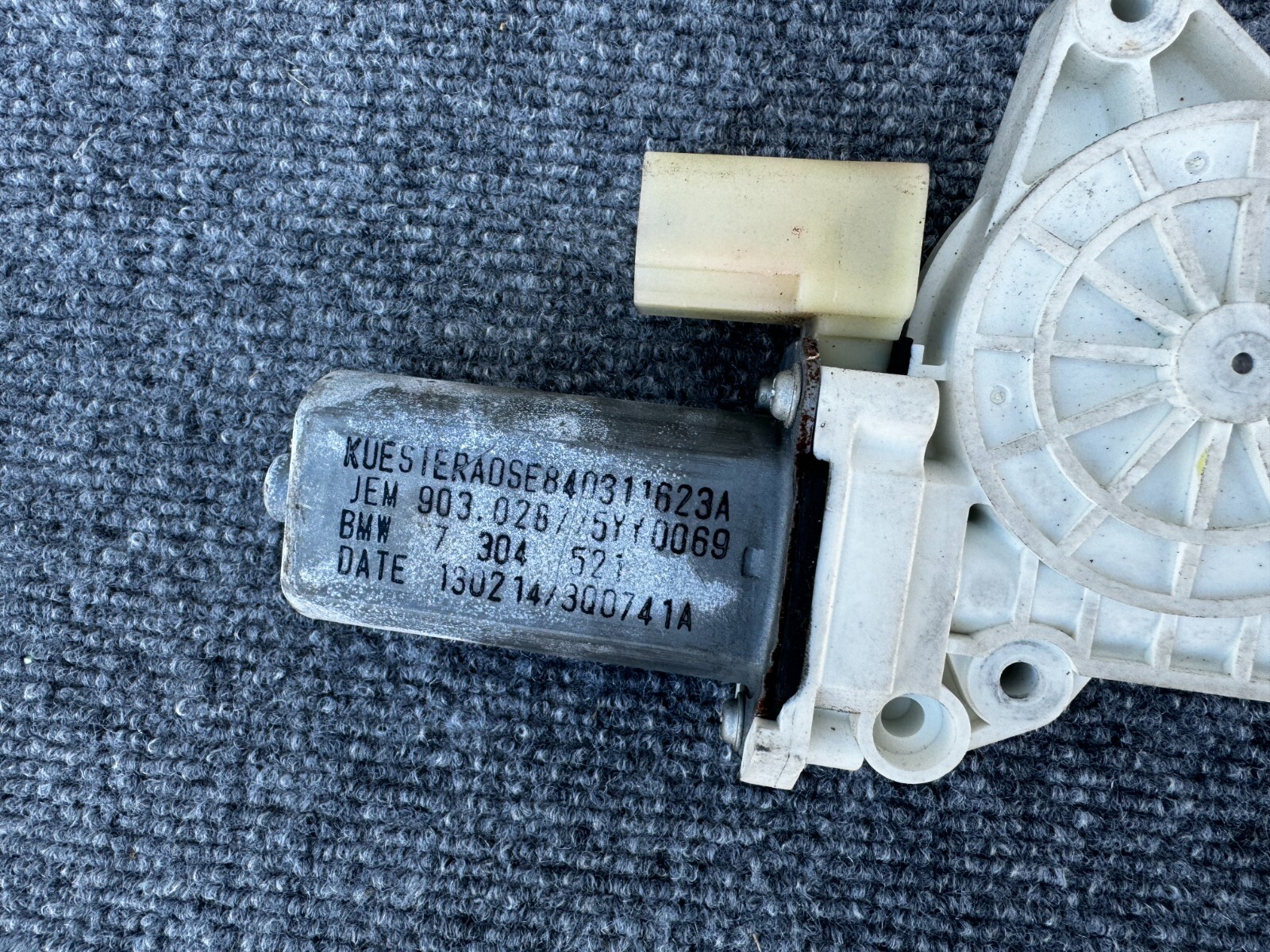BMW 6 Series Front Left Door Window Lifter Drive Motor 67627304521 