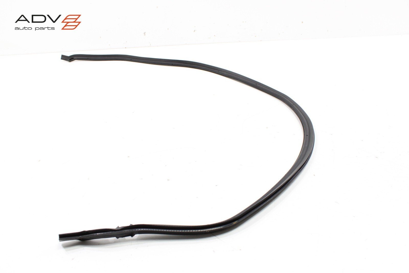 Maserati Levante 2017-2020 Hood seal P/N 13602