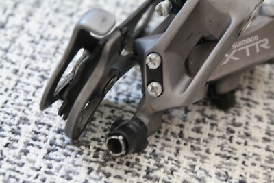 SHIMANO XTR RD-M952 Rear Derailleur EUR 22,97 - FR